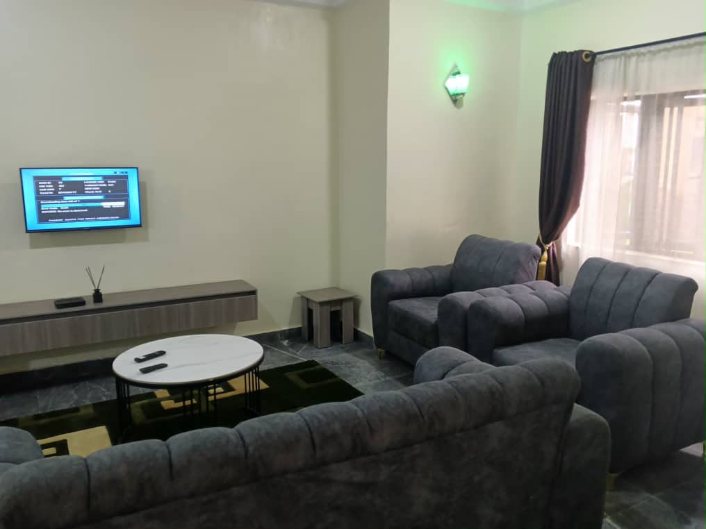 Fully Furnished & Serviced 1, 2 & 3-Bedroom Flats — view 8